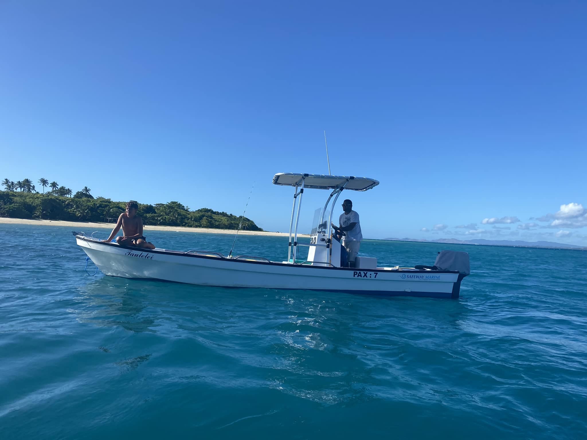 Local Reefs Snorkelling & Fishing Tour via Vuda Water Taxi