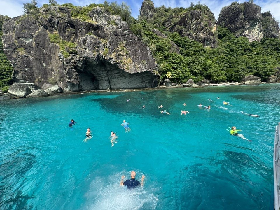 Monuriki Cast Away Island & Mana Sandbar Snorkel Day Cruise
