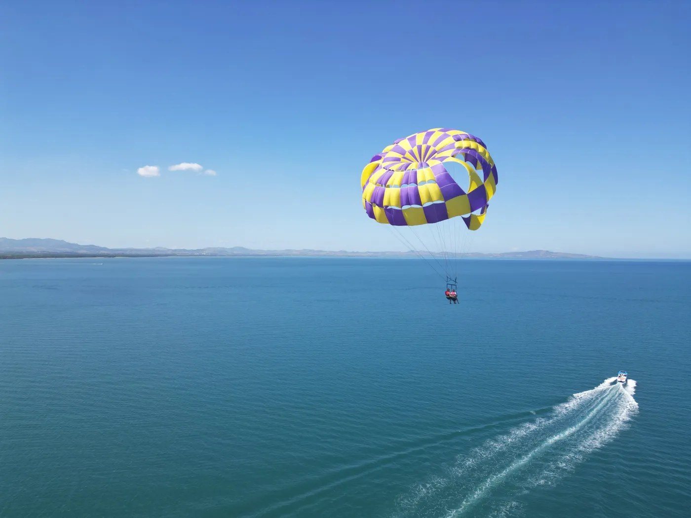 Denarau Parasailing — 12 to 15 Minutes Above the Bay