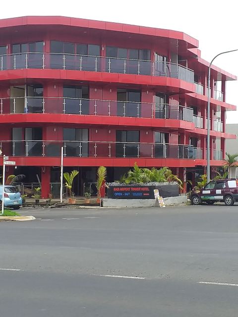 Nadi Airport Transit Hotel — Nadi
