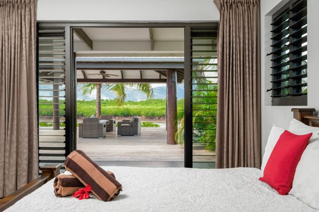 Naisoso Island Villas Fiji — Nadi