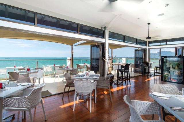 Ramada Suites By Wyndham Wailoaloa Beach Fiji — Nadi