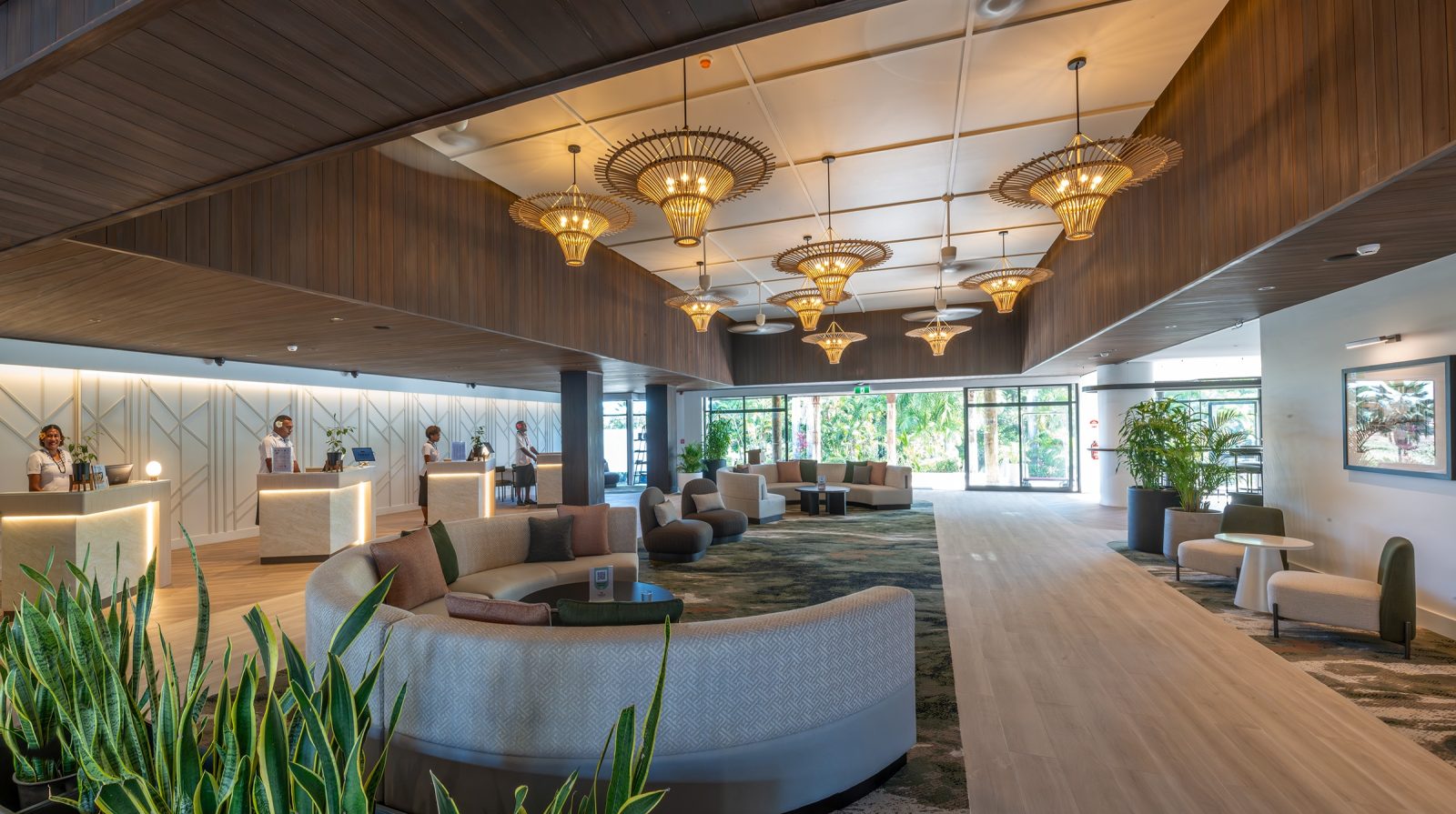 Tanoa International Hotel — Nadi